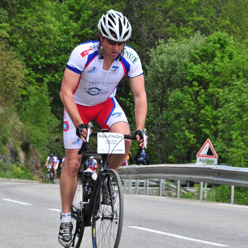 Jordy Smit fietste 6 x de Alpe D'Huez op tijdens de KWF Alpe D'Huzes 2009